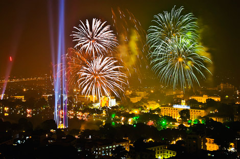 Hoan Kiem Lake - one of fireworks locations for Tet Holiday in recent years in Hanoi