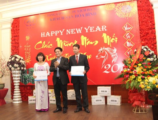 Hội nghị tổng kết năm 2013 và nhiệm vụ năm 2014 của Khách sạn Hòa Bình 