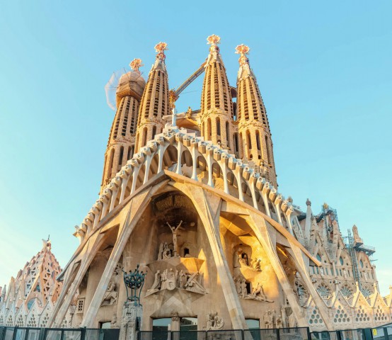 HUYỀN THOẠI ĐỘC NHẤT VÔ NHỊ - VƯƠNG CUNG THÁNH ĐƯỜNG SAGRADA FAMILIA