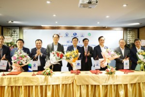 Lễ ký kết Biên bản ghi nhớ giữa Tổng công ty Du lịch Hà Nội, Tổng công ty Điện lực Hà Nội, Tổng công ty Vận tải Hà Nội, Tổng công ty Đầu tư và Phát triển nhà Hà Nội và Tổng công ty Đầu tư Phát triển Hạ tầng Đô thị UDIC
